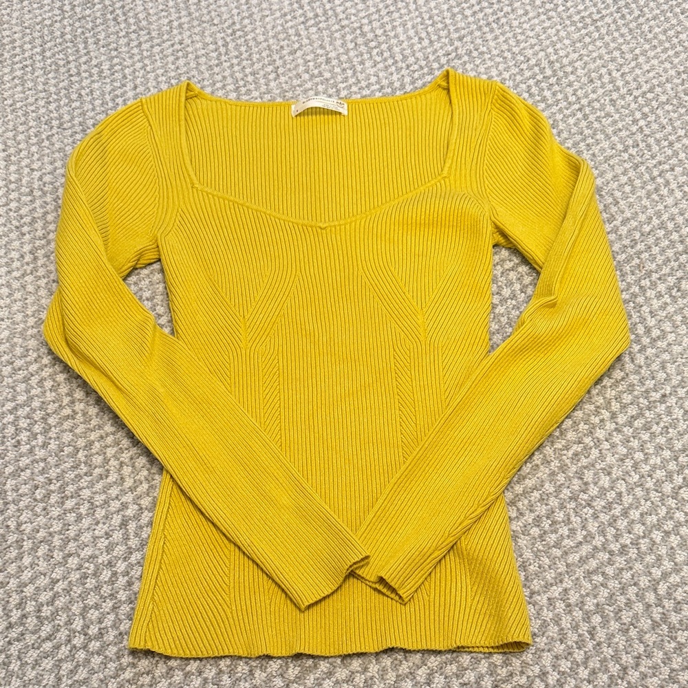 Anthropologie Yellow Ribbed Long Sleeve Scoop Neck Top— SIZE SMALL!